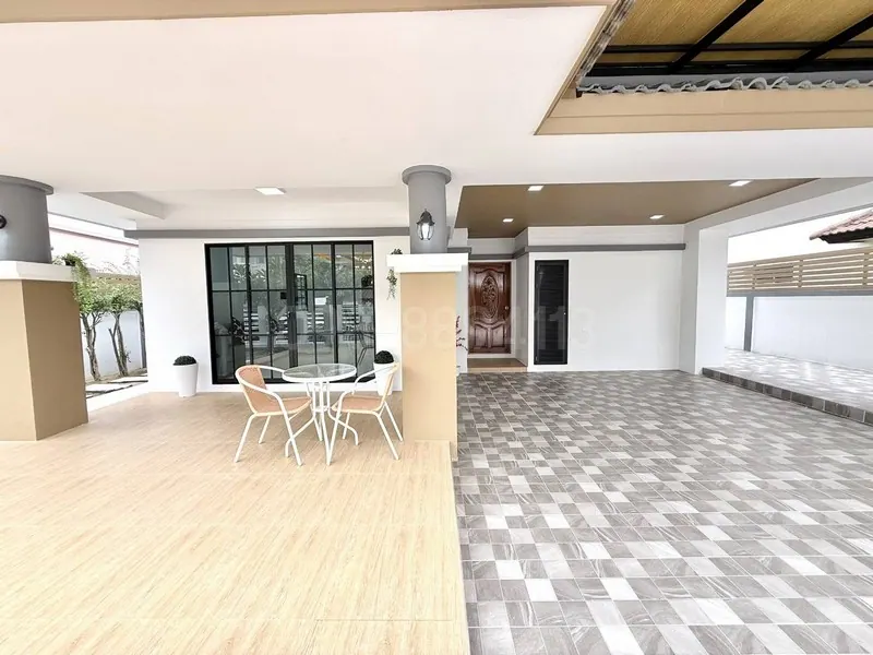 ขายบ้านเดี่ยว 2 ชั้น หลังใหญ่  รอยัล ปาร์ค วิลล์ บงกช 3 รีโนเวทหรูสไตล์ Minimal Modern เนื้อที่ 56 ตรว 4นอน 3น้ำ ราคาพิเศษ