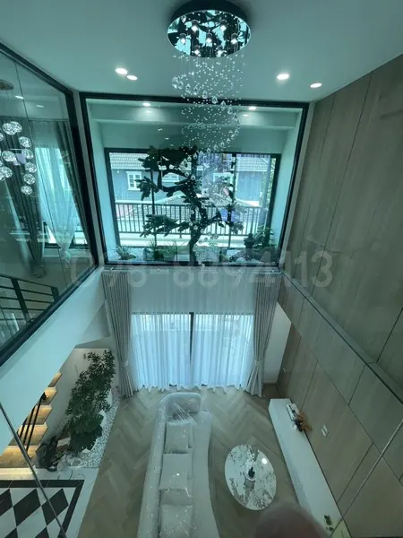ขายบ้านเดี่ยว บ้านหรู หลังมุม โซนนวมินทร์ 127 สไตล์ Modern Craftmanship เนื้อที่ 66 ตรว 3นอน 3น้ำ ทำเลดี อยู่ใจกลางจุดเชื่อมต่อรถไฟฟ้า