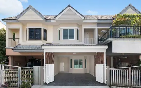 ทาวน์โฮม 2 ชั้น รีโนเวทใหม่ หมู่บ้านพิมลกาญจน์ แจ้งวัฒนะ เลียบคลองประปา-ใกล้เมืองทองธานี