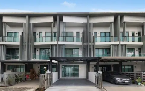 ทาวน์โฮม 3 ชั้น หมู่บ้าน เฌอคูน สาทร-ราชพฤกษ์ รีโนเวทใหม่ พร้อมอยู่ได้เลย ทำเลดีบนถนนสวนผัก ใกล้ทางด่วน