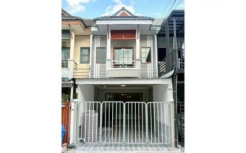 ทาวน์เฮ้าส์ 2 ชั้น ดิเอมเมอรัลด์พาร์ค 2 บางบัวทอง (ซอยราชพฤกษ์ 9)