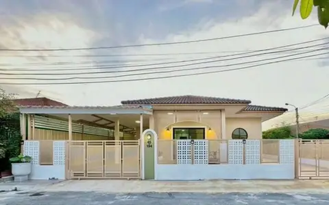 หมู่บ้านพฤกษา 3 ซอย 13/3 (46/194)(ครัวนอกระบายอากาศได้อย่างดี)