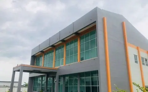 ขายโรงงานเนื้อที่ทั้งหมด 3 ไร่ บางเสาธง จ.สมุทรปราการ