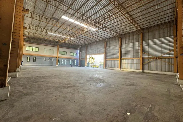 ขาย/ให้เช่าโกดังพื้นที่ใช้สอย 1000 ตรม. บางน้ำจืด สมุทรสาคร
