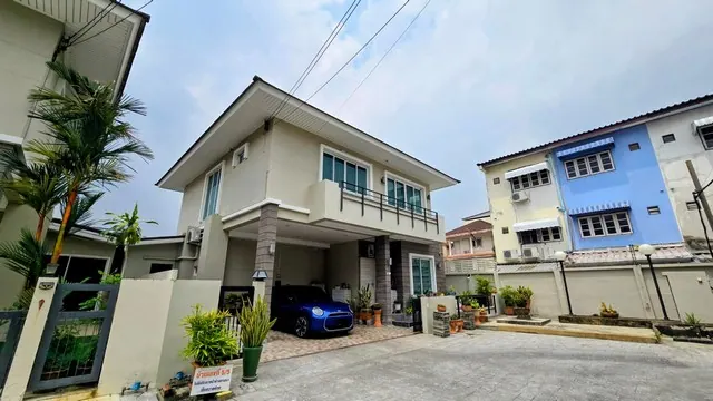 บ้านเดี่ยวสุดส่วนตัว ติดเกษตรนวมินทร์ 3 นอน 4 น้ำ ลาดปลาเค้า 53 โครงการ Cluster Haus