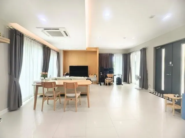 ขายบ้าน SCG Heim แบบบ้าน Ultimate จุดเด่นคือนวัตกรรมระบบ air-flow ภายในบ้านทำให้บ้านไม่ร้อนและป้องกันแผ่นดินไหว