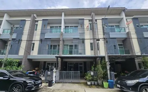 ลดราคาหนักมาก ขายด่วน ราคาดีที่สุดโครงการ Town Avenue ศรีนครินทร์ – ซอยอ่อน นุช68